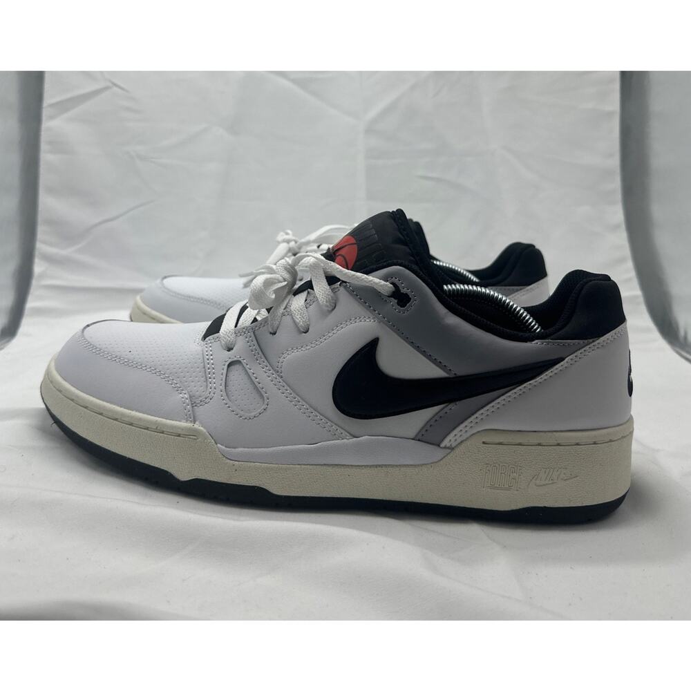 Nike Men Shose Size 12.5 White&Black FB1362-101